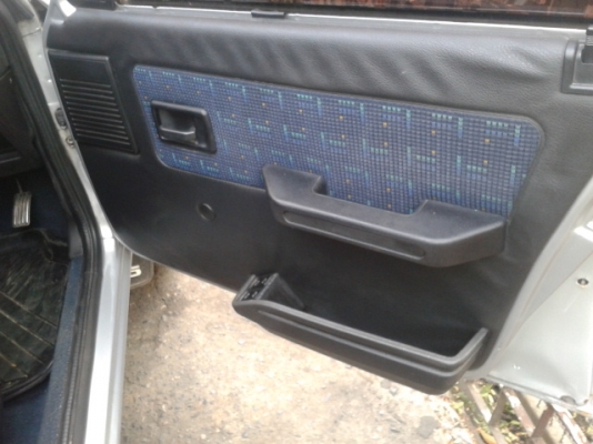 เปอร์โย 205 คิ้วใหญ่ รถสวยพร้อมใช้ ต่อรองได้ เปอร์โย 205 คิ้วใหญ่ รถสวยพร้อมใช้ ต่อรองได้