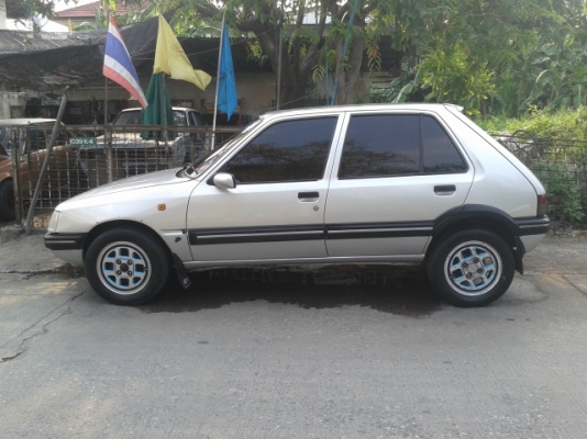 เปอร์โย 205 คิ้วใหญ่ รถสวยพร้อมใช้ ต่อรองได้ เปอร์โย 205 คิ้วใหญ่ รถสวยพร้อมใช้ ต่อรองได้