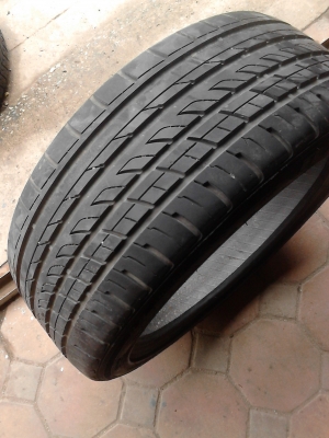 245/40R18  BONAZA F107  มี  1 เส้น tel.081-427-3941