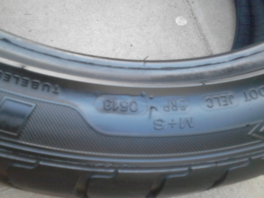 245/40R18  BONAZA F107  มี  1 เส้น tel.081-427-3941