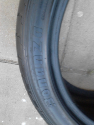 245/40R18  BONAZA F107  มี  1 เส้น tel.081-427-3941