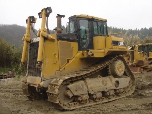 CAT D9R #7TL*****  ปี1998 หากรอของได้ 30-45 วัน ติดต่อมาได้เลยครับ