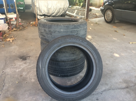 ขายยาง195 50 r15 ปี12 ครบชุด4เส้น kumho ดอกยังดี