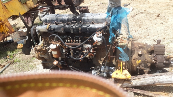 ขายpd6 เครื่องรถตัก