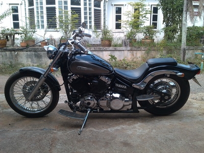 ขาย yamaha drag star 400 custom ทะเบียนพร้อมโอน