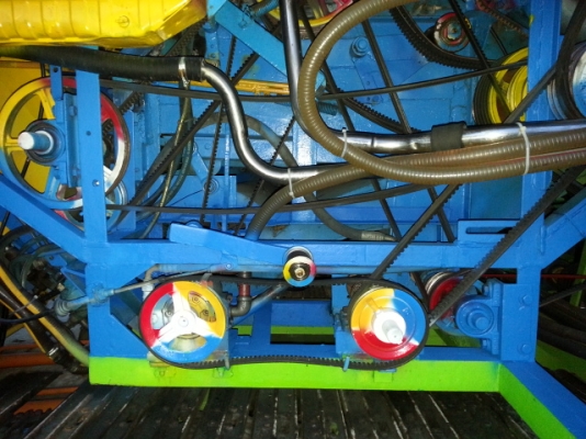 ขายด่วนรถเกี่ยวข้าว