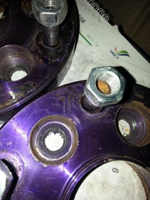 อแดปเตอร์ นาวาร่า หนา 1นิ้ว ขาย 1800บาท