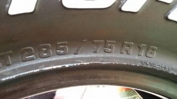 ขายยาง bf all 285/75/16 ดอกเต็มๆ