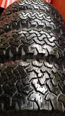 ขายยาง bf all 285/75/16 ดอกเต็มๆ