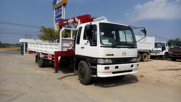 ถูกๆแล้วกันค่ะ อยากขาย HINO เครน 5 ตัน เครื่อง 195 ยาง 900 ขอบ 20 กระบะยาว 6.30 เมตร สวยๆพร้อมใช้ทะเบียนพร้อม สนใจ โทรเลยค่ะ