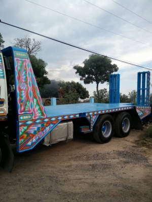 ขายเมก้าปี48เครื่อง260..2 เพลายางเต็มต่อกระบะรากรถเกี่ยวใหม่ราคา1480000