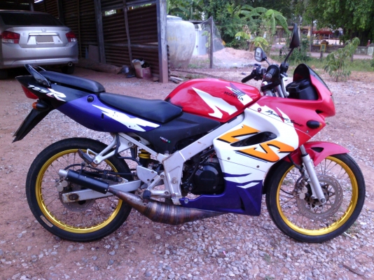 ขายHonda LS 125Rเครื่องเดิมแน่นมือเดียวมีเล่มชุดโอนคัดจากอำเภอ12,900บาท ขายHonda LS 125Rเครื่องเดิมแน่นมือเดียวมีเล่มชุดโอนคัดจากอำเภอ12,900บาท