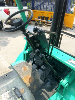 -:-*&bull;*ข า ย ร ถ ย ก นำ เ ข้ า*&bull;*-:-MITSUBISHI FD25f18B เครื่องดีเซล เกียร์ธรรมดา สนใจติดต่อ 083-062-0223(ปอนด์)