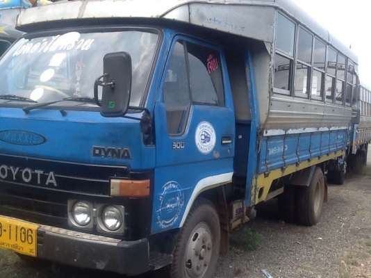 ขายรถโดยสาร TOYOTA DYNA เครื่อง13B 110แรง เครื่องดี แคชซีสวย ยางดี ยาว4.30ม สภาพสวย หลังคาโดยสารดูดี เอกสารพร้อมโอน สนใจโทร090-8588220คุณนะ 093-3258446คุณบิวตี้ ID:narong498 หรือ www.truck.in.th/498 หรือเพจFacebook ณรงค์ ซื้อขายรถมือสอง (เว็บไซต์ส่วนตัว)