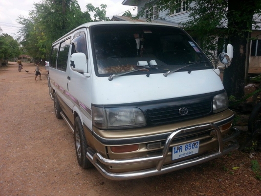 ขายรถตู้ปี36 เครื่อง2.5ดีเซล สภาพพร้อมใช้งาน เอกสารพร้อมโอน สนใจโทร 090-8588220คุณนะ 093-3258446คุณบิว ID:narong498 หรือ www.truck.in.th/498 หรือเพจFacebook ณรงค์ ซื้อขายรถมือสอง (เว็บไซต์ส่วนตัว)