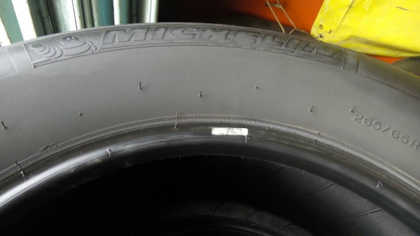 265/65R17 MICHELIN CROSSTERRAIN ปี2013 ชุด 4 เส้น ขอดูภาพเต็มชัดทุกมุมมองได้ที่ไลน์ไอดี 081-427-3941 265/65R17 MICHELIN CROSSTERRAIN ปี2013 ชุด 4 เส้น ขอดูภาพเต็มชัดทุกมุมมองได้ที่ไลน์ไอดี 081-427-3941