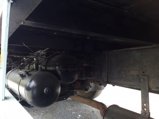 ขายรถเทรลเลอร์บรรทุกรถเกี่ยวข้าว 10 ล้อ ISUZU ROCKY เครื่อง 6BG1 = 175 แรงม้า ประหยัดน้ำมัน รถ 2 เพลา สภาพสวย