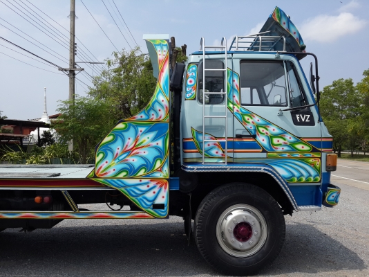 ขายรถเทรลเลอร์บรรทุกรถเกี่ยวข้าว 10 ล้อ ISUZU ROCKY เครื่อง 6BG1 = 175 แรงม้า ประหยัดน้ำมัน รถ 2 เพลา สภาพสวย