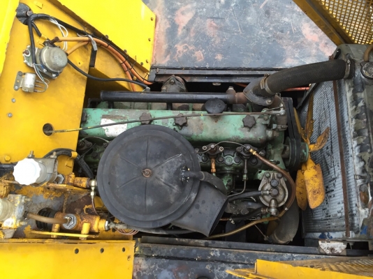 ต้องการขายรถบดล้อยาง9ล้อSAKAI TS7409 สภาพพร้อมใช้งาน