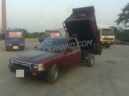 รถกระบะดัมพ์ 4 ล้อ ยี่ห้อ TOYOTA ปีจดทะเบียน 2535  2,500 CC.