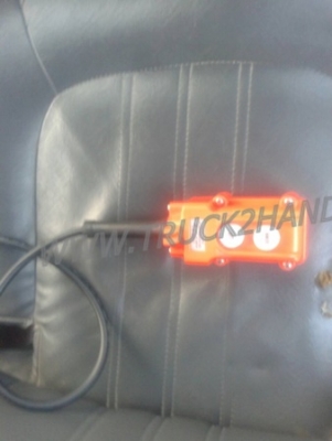 รถกระบะดัมพ์ 4 ล้อ ยี่ห้อ TOYOTA ปีจดทะเบียน 2535  2,500 CC.