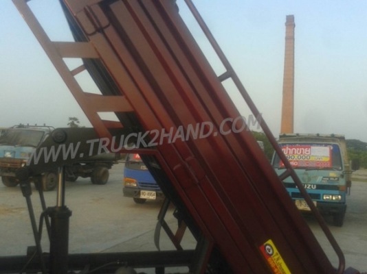 รถกระบะดัมพ์ 4 ล้อ ยี่ห้อ TOYOTA ปีจดทะเบียน 2535  2,500 CC.