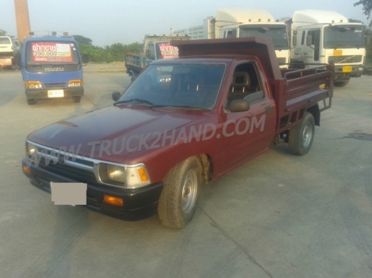 รถกระบะดัมพ์ 4 ล้อ ยี่ห้อ TOYOTA ปีจดทะเบียน 2535  2,500 CC.