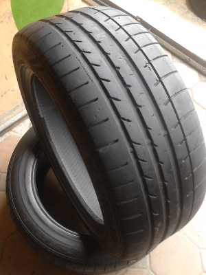 225/50R17 KUMHO มี 2 เส้น โทร.081-427-3941