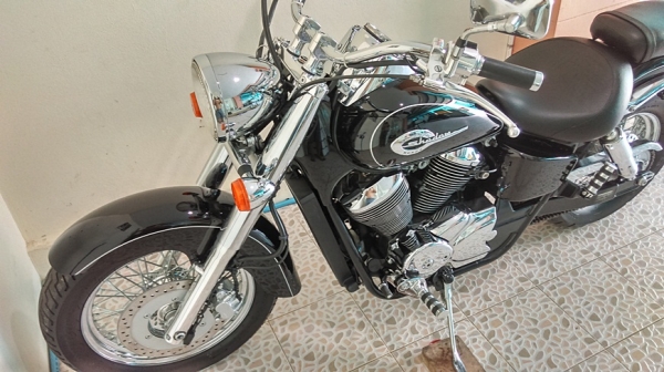 ขาย Honda Shadow Classic 750 cc พร้อมไช้ ใหม่กริ๊ป ขาย Honda Shadow Classic 750 cc พร้อมไช้ ใหม่กริ๊ป