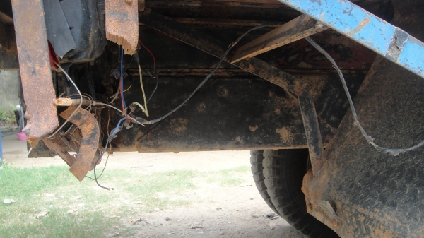 ISUZU JCM 10ล้อเพลาเดียวพื้นเรียบ เครื่อง6BD1 เบรคทิฟฟี่ เพาเวอร์ ยางดี คัสฃีสวย ราคาถูก