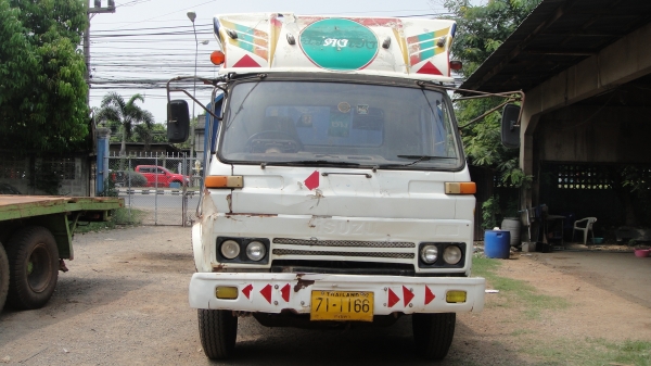 ISUZU JCM 10ล้อเพลาเดียวพื้นเรียบ เครื่อง6BD1 เบรคทิฟฟี่ เพาเวอร์ ยางดี คัสฃีสวย ราคาถูก