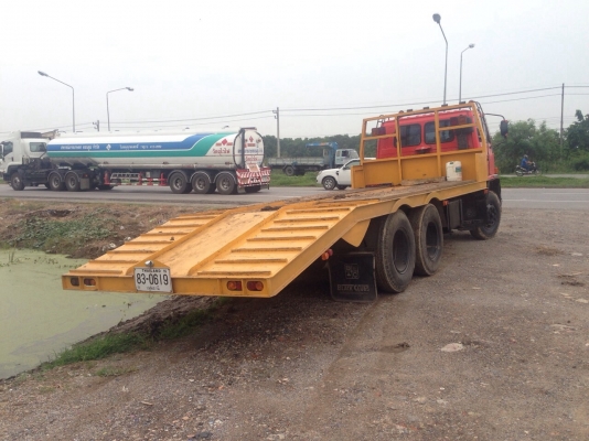 ขายรถเทรนเลอสิบล้อisuzu175เพลาเดียว หางต่อใหม่ขึ้น200ได้คับสนใจติดต่อ บอย085-156-2314