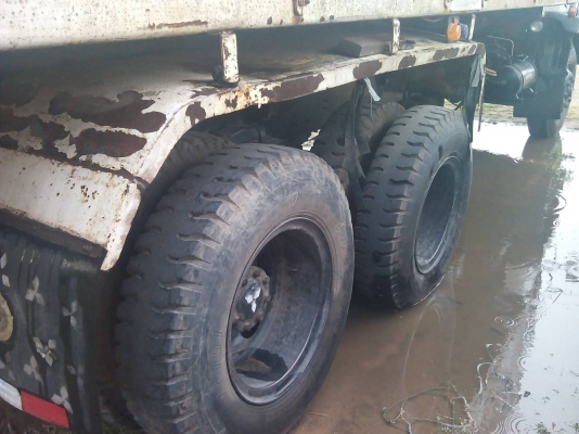 ขาย 10 ล้อดั้มหลงฟูโช่รุ่น FN527MA 26173 เครื่อง6D16 195 แรง 6 สปีด ปี 37