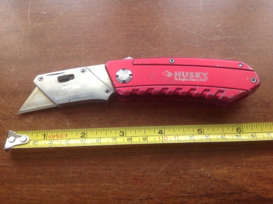 ขายมีดคัตเตอร์ Husky พับ ถอดเปลี่ยนใบได้