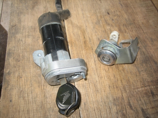 ขายชุดกุญแจ คลิกเพลย์