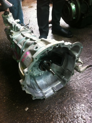 ขายเกียร์อีซูซุ คอมมอนเรล สภาพสวย ลูกละ 24,000 บ. ขายเกียร์อีซูซุ คอมมอนเรล สภาพสวย ลูกละ 24,000 บ.