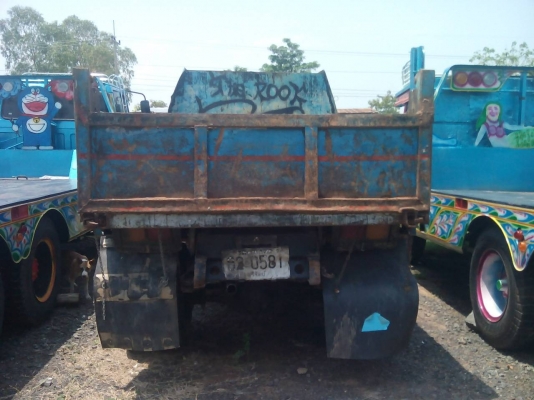 ขาย 6 ล้อดัมพ์ อิซุชูร็อคกี้ 175 แรง เครื่อง 6BG1 สนใจโทรฉลาดศิลป์ 0810707634