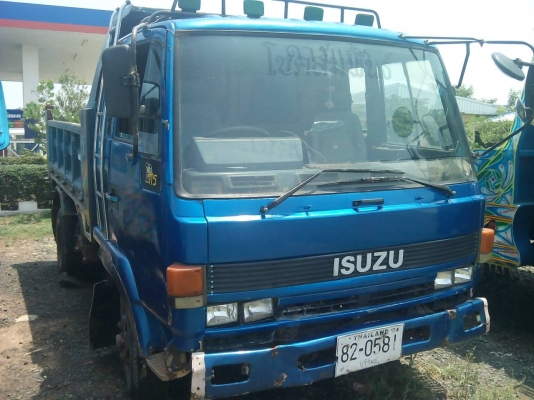 ขาย 6 ล้อดัมพ์ อิซุชูร็อคกี้ 175 แรง เครื่อง 6BG1 สนใจโทรฉลาดศิลป์ 0810707634