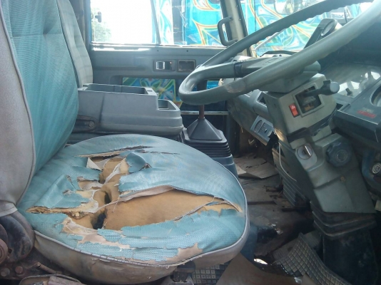 ขาย 6 ล้อดัมพ์ อิซุชูร็อคกี้ 175 แรง เครื่อง 6BG1 สนใจโทรฉลาดศิลป์ 0810707634