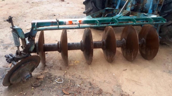 มาแล้วครับ ของถูก ขายครับรถไถ ฟรอด เครื่องT5 อุปกรณ์ หาง6 ใบมีด คานหน้ารถบรรทุก เคยแปลงเป็นรถคีบมา เอกสารใบซื้อขาย รถพร้อมใช้งานได้เลย ขายถูกๆๆ218000 มาแล้วครับ ของถูก ขายครับรถไถ ฟรอด เครื่องT5 อุปกรณ์ หาง6 ใบมีด คานหน้ารถบรรทุก เคยแปลงเป็นรถคีบมา เอกสารใบซื้อขาย รถพร้อมใช้งานได้เลย ขายถูกๆๆ218000