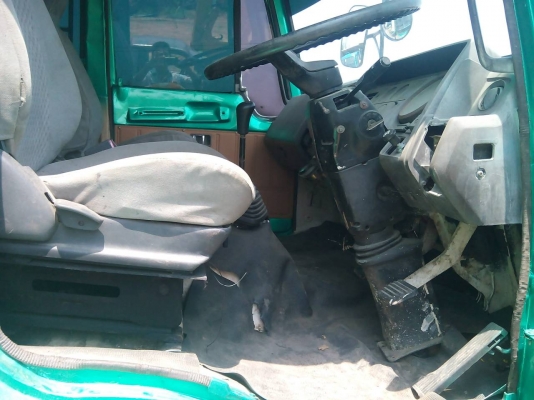 ขาย 10 ล้อเทรลเลอร์รถเกี่ยว HINO FL177LA ปี 37 เครื่อง EH 700  1 เพลา