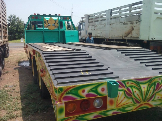 ขาย 10 ล้อเทรลเลอร์ขึ้นแม็คโฮ 200 ได้ครับ HINO เครื่อง EH 700 2 เพลา ขาย 10 ล้อเทรลเลอร์ขึ้นแม็คโฮ 200 ได้ครับ HINO เครื่อง EH 700 2 เพลา