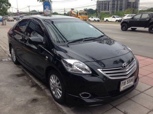 TOYOTA VIOS ปี 2011 เกียร์ธรรมดา ชุดแต่งรอบคัน ล้อ MAX รถมีสเนห์น่าขับสุดๆ เครื่องวิ่งดี แอร์เย็น สีสวย จัดไฟแนนได้