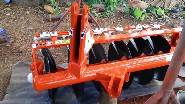 ขายผานพวน6x24ยี่ห้อCMTสภาพเหมือนใหม่ใบเต็มสำหรับรถ45-47-50-60แรงขึ้นไป