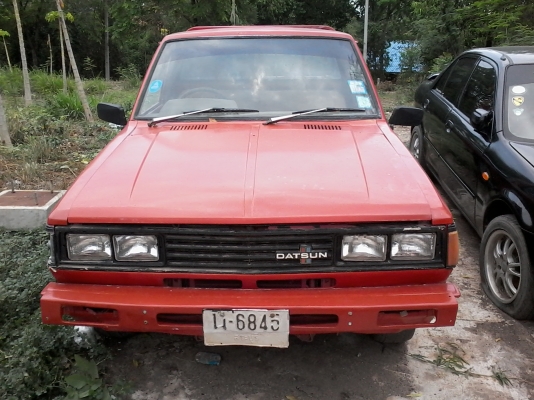 ขายด่วนครับ DATSAH 720 เครื่อง เบนซิน 4 ขอ พร้อมเข้าสวนครับ