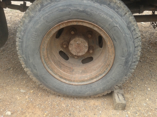 ขายด่วน6ล้อKS หัวยกได้ช่วงยาว5.50ม.เครื่องเกียร์4BD115 พวงมาลัย พาวเวอร์ ขายด่วน6ล้อKS หัวยกได้ช่วงยาว5.50ม.เครื่องเกียร์4BD115 พวงมาลัย พาวเวอร์