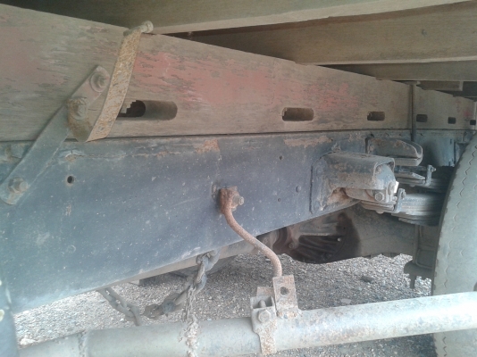 ขายด่วน6ล้อKS หัวยกได้ช่วงยาว5.50ม.เครื่องเกียร์4BD115 พวงมาลัย พาวเวอร์ ขายด่วน6ล้อKS หัวยกได้ช่วงยาว5.50ม.เครื่องเกียร์4BD115 พวงมาลัย พาวเวอร์