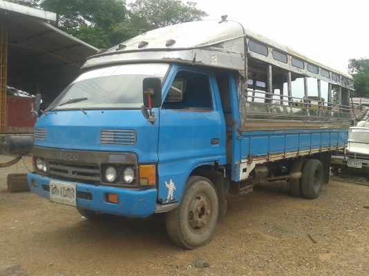 ขายด่วน6ล้อKS หัวยกได้ช่วงยาว5.50ม.เครื่องเกียร์4BD115 พวงมาลัย พาวเวอร์