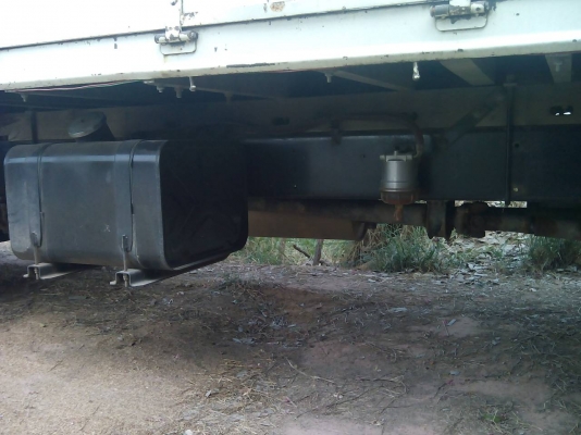 ขาย 6 ล้อHINO MECA 500 เครื่อง 145 แรง ปี 51 ยาว 5.50 เมตร