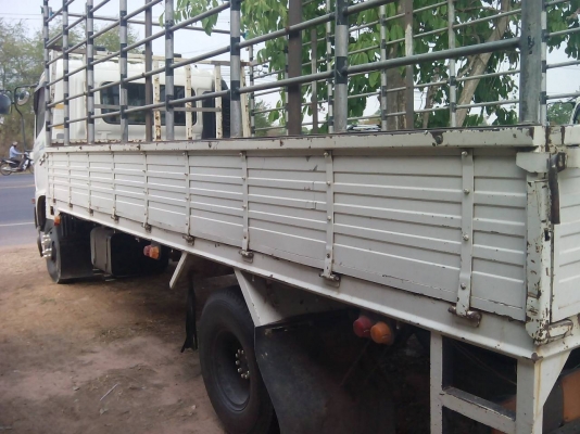 ขาย 6 ล้อHINO MECA 500 เครื่อง 145 แรง ปี 51 ยาว 5.50 เมตร